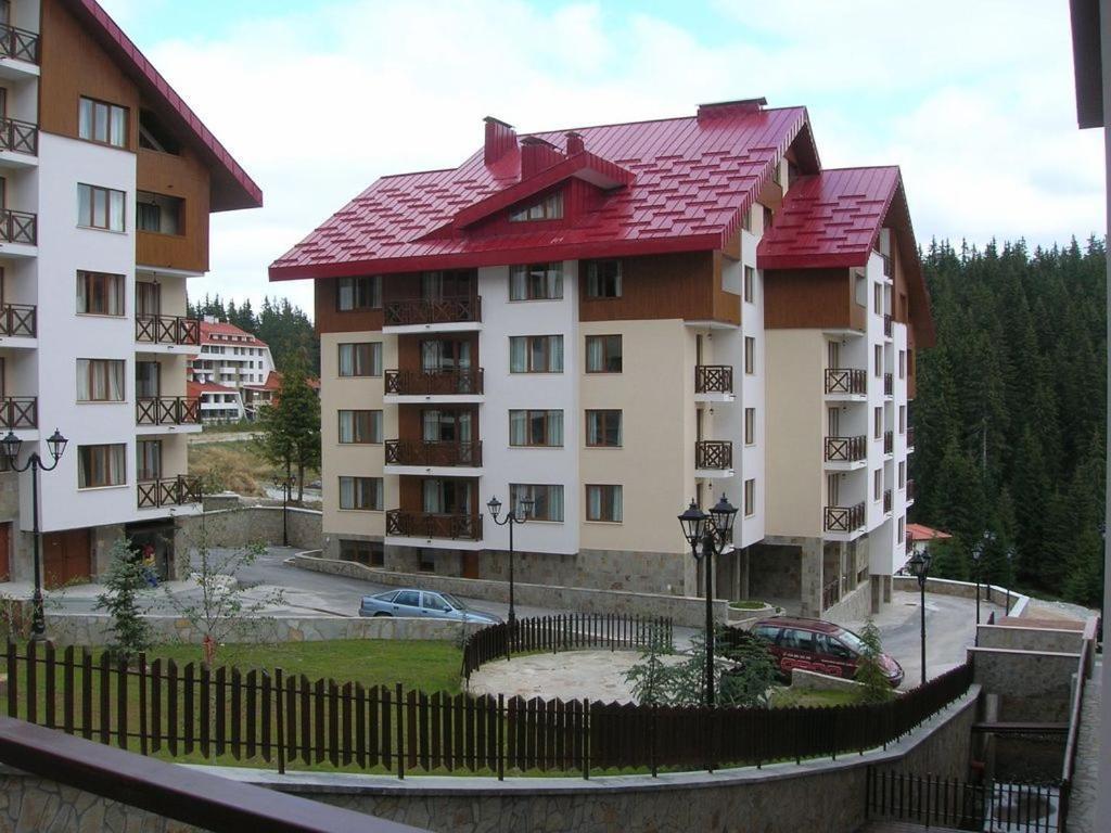 Апартамент В Лъки Спа Комплекс Pamporovo Exterior foto